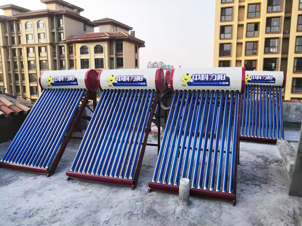 太陽(yáng)能熱水器在冬天能不能使用呢？
